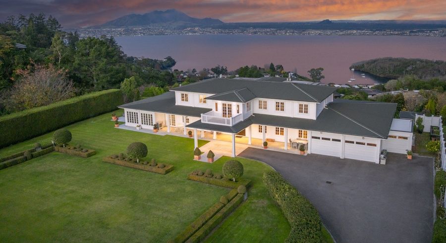  at 423 Gillespie Place, Acacia Bay, Taupo, Waikato