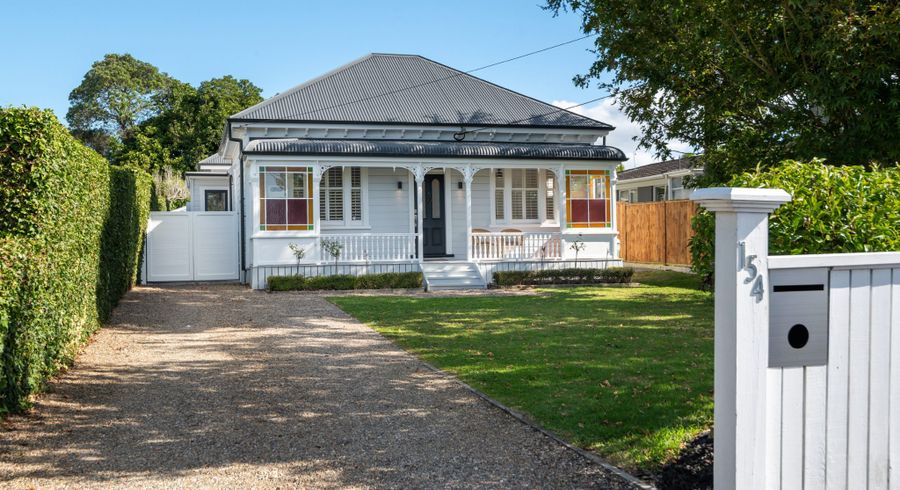  at 154 Hinemoa Street, Birkenhead, North Shore City, Auckland