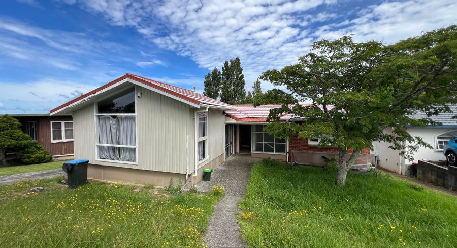  at 15 Lynbrooke Avenue, Blockhouse Bay, Auckland City, Auckland