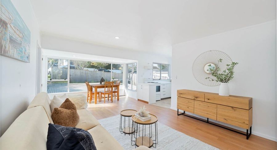  at 28 Dallinghoe Crescent, Milford, North Shore City, Auckland