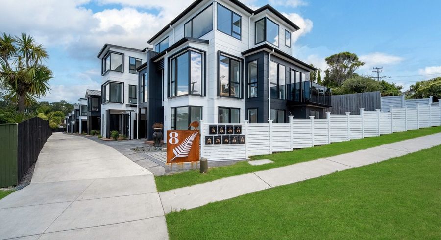  at 5/8 Park Rise, Campbells Bay, North Shore City, Auckland