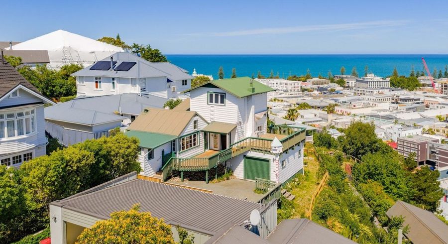  at 42 Cameron Road, Bluff Hill, Napier, Hawke's Bay
