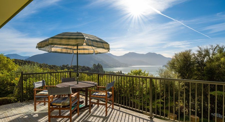  at 461 Kenepuru Road, Moetapu Bay, Linkwater