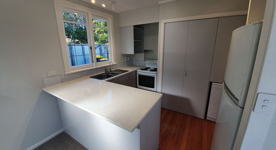 at 46 Roseberry Avenue, Birkenhead, North Shore City, Auckland