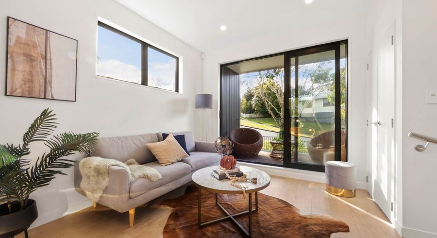  at 1/13 Crosby Road, West Harbour, Waitakere City, Auckland