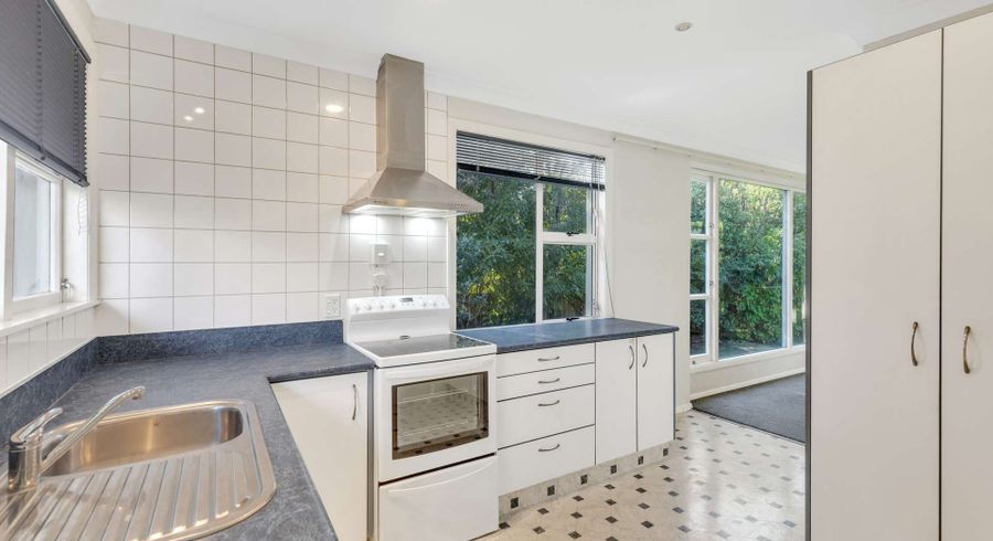  at 1 Berkley Place, Awapuni, Palmerston North