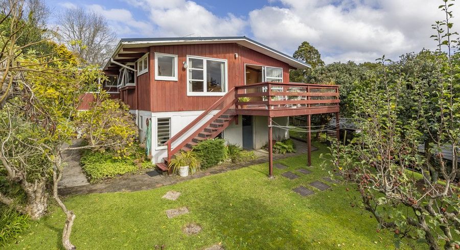  at 32 Rutherford Terrace, Meadowbank, Auckland City, Auckland