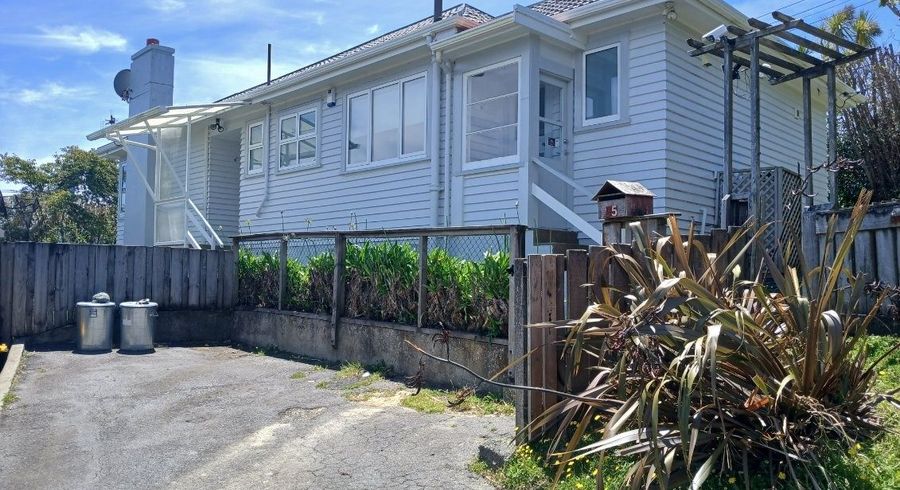  at 35 Woburn Road, Northland, Wellington, Wellington