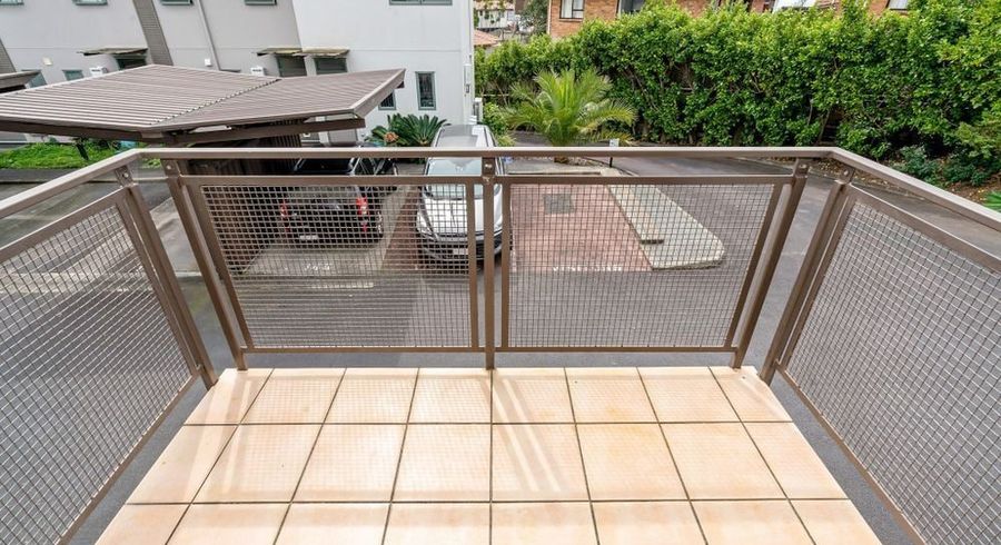  at 6/42 Holly Street, Avondale, Auckland City, Auckland