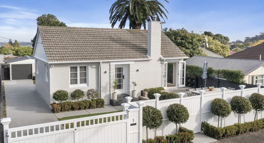  at 1 Smith Crescent, Onehunga, Auckland