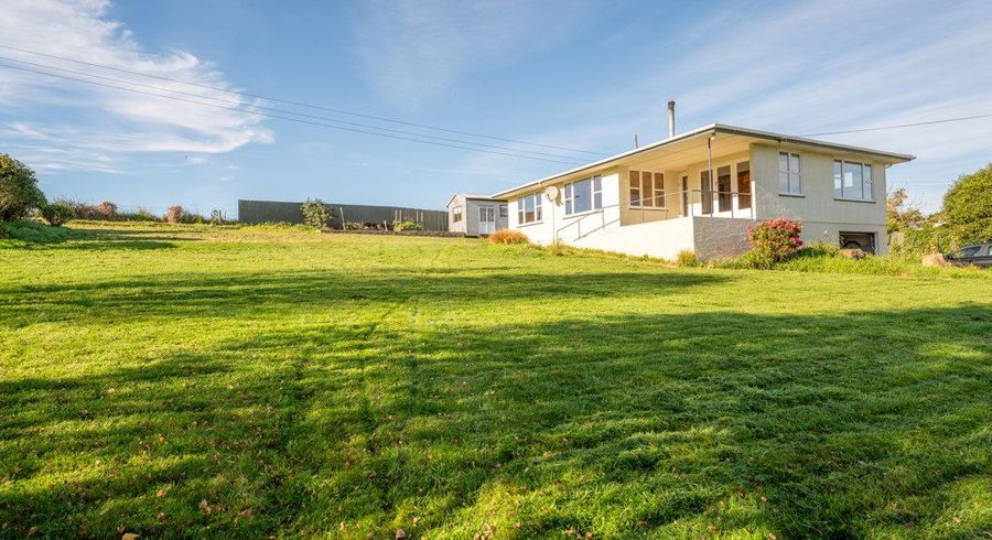  at 25 Main Road, Maheno, Waitaki, Otago