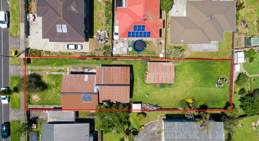  at 49 Kenderdine Road, Papatoetoe, Auckland