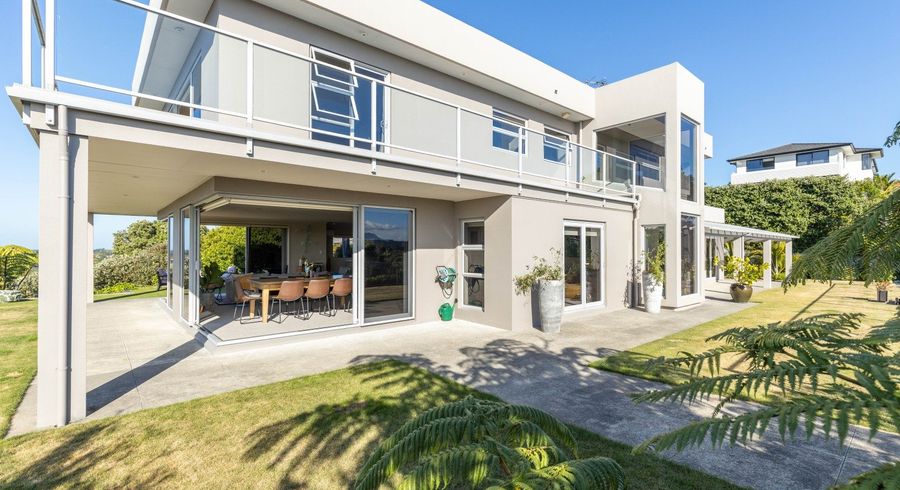  at 33 Veale Road, Frankleigh Park, New Plymouth, Taranaki