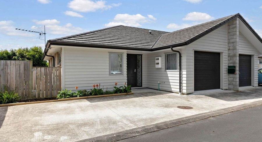  at 33/167 Whitney Street, Blockhouse Bay, Auckland City, Auckland