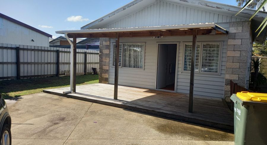  at 11A Holden Place, Papatoetoe, Manukau City, Auckland