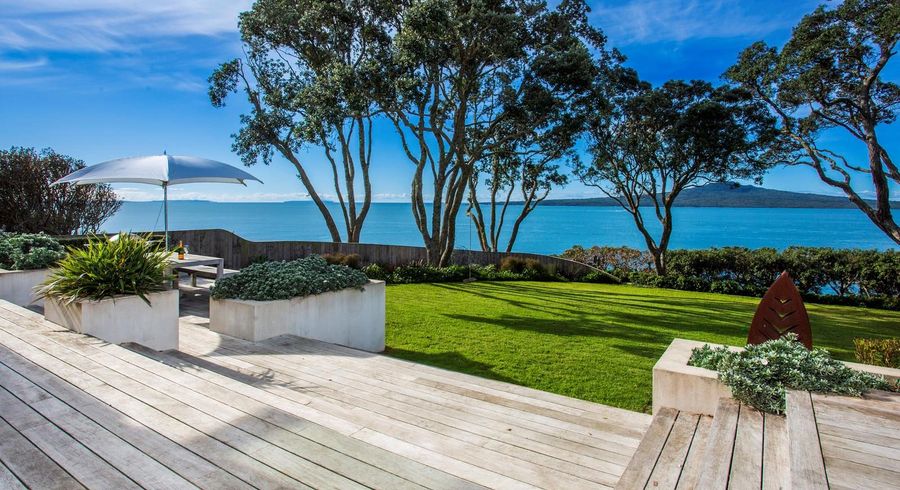  at 24 Hamana Street, Narrow Neck, North Shore City, Auckland