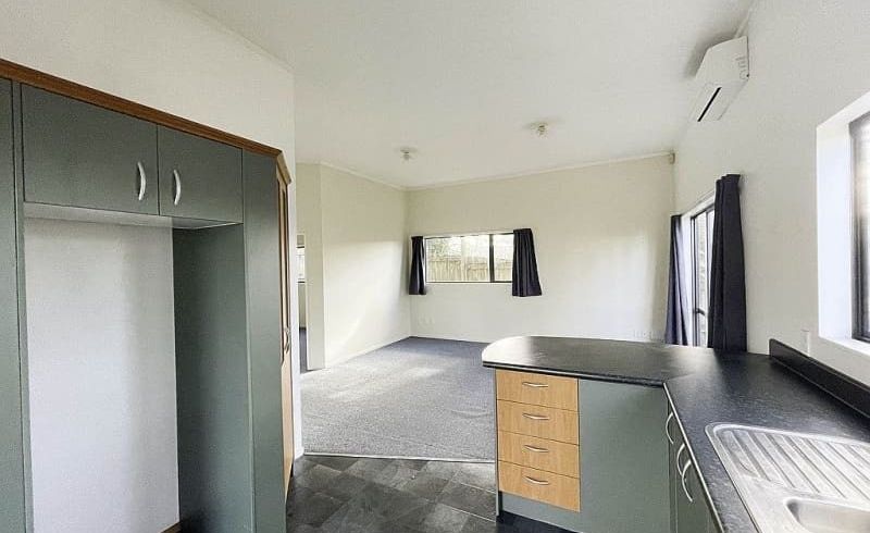  at 127A Lancaster Road, Beach Haven, North Shore City, Auckland