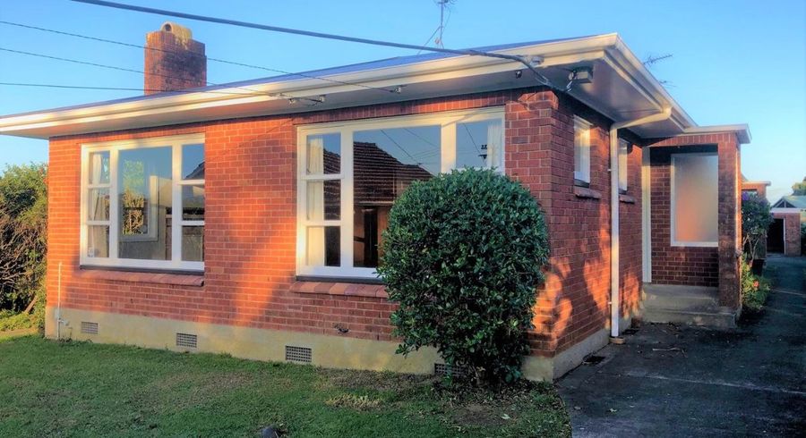  at 1/146 Titirangi Rd, New Lynn, Waitakere City, Auckland