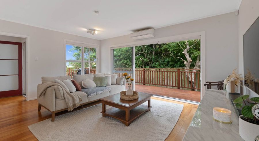  at 16  Wheatley Avenue, Pakuranga, Manukau City, Auckland