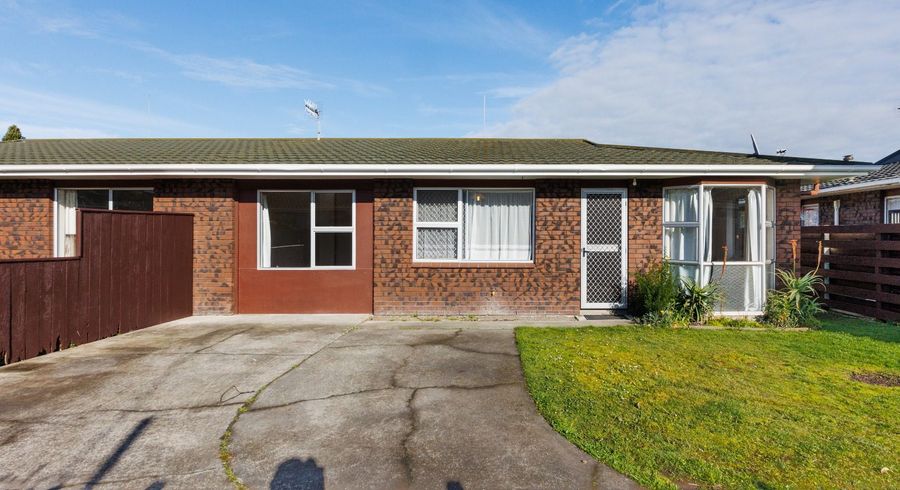 at 718C Pioneer Highway, Takaro, Palmerston North