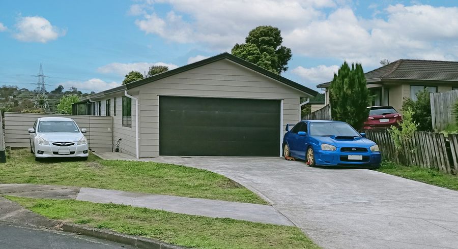  at 7 Halloran Place, Massey, Auckland