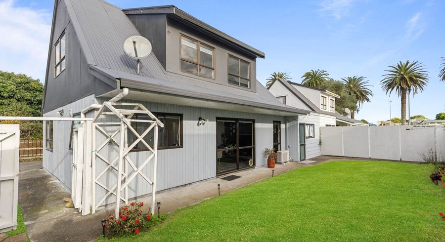  at 2/45 Jellicoe Road, Manurewa, Manukau City, Auckland