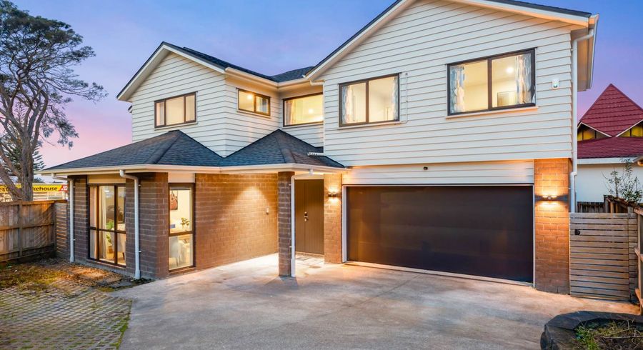  at 39 Bordeaux Parade, Te Atatu South, Waitakere City, Auckland