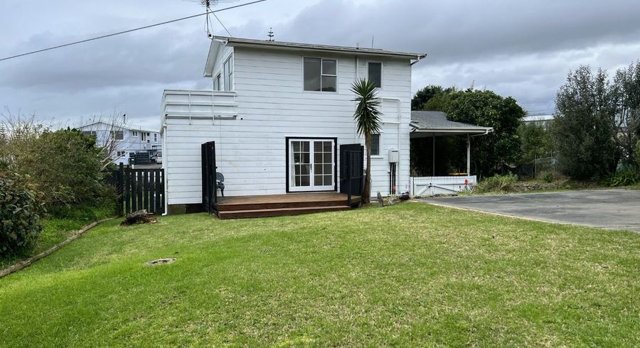  at 6 Kaitawa Street, Waikanae Beach, Kapiti Coast, Wellington