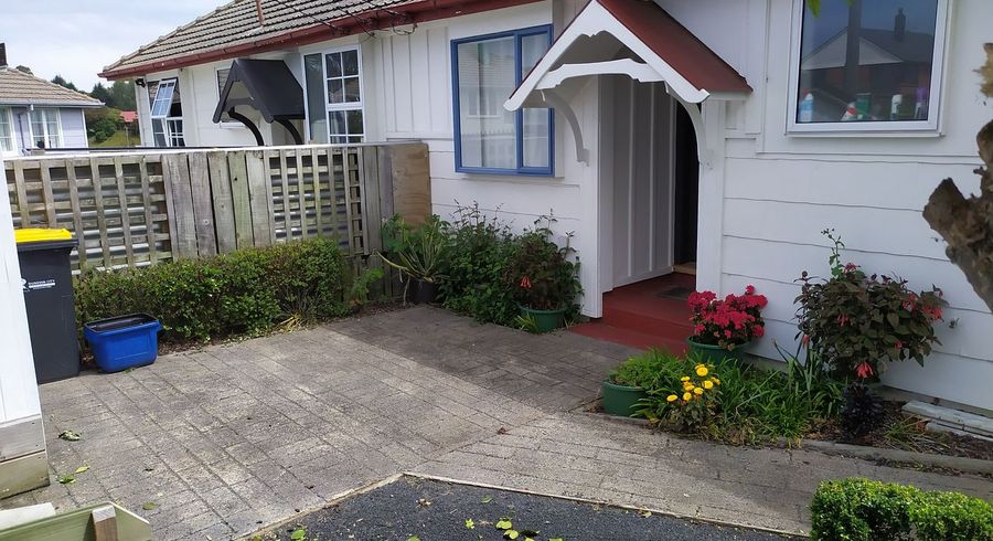  at 16 Milford Avenue, Calton Hill, Dunedin, Otago