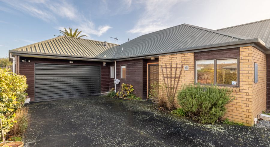  at 2/38 Beauford Place, Parklands, Christchurch City, Canterbury