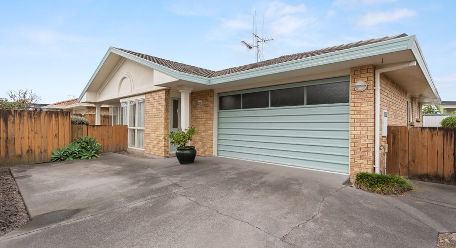  at 21 Sandhurst Drive, Papamoa Beach, Papamoa