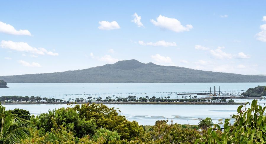  at 19 Seaview Road, Remuera, Auckland City, Auckland