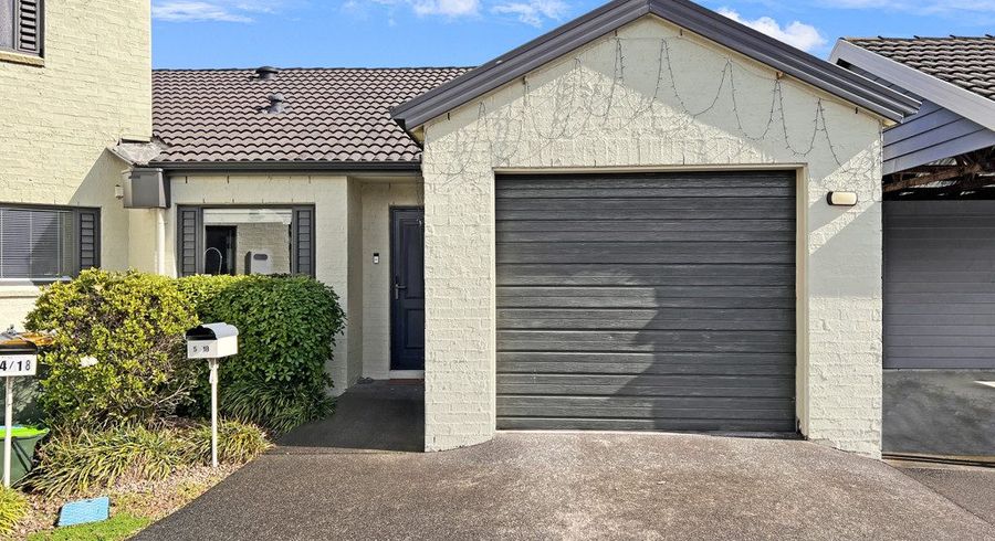  at 5/18 Alicante Avenue, Hillpark, Auckland