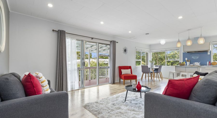  at 7 Talmar Place, Massey, Waitakere City, Auckland