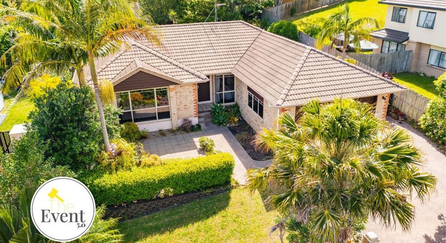  at 8 Landvale Court, Browns Bay, North Shore City, Auckland