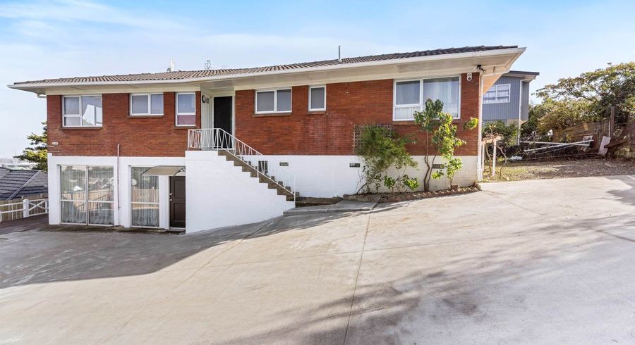  at 42&42A Ellesmere Crescent, Pakuranga Heights, Manukau City, Auckland