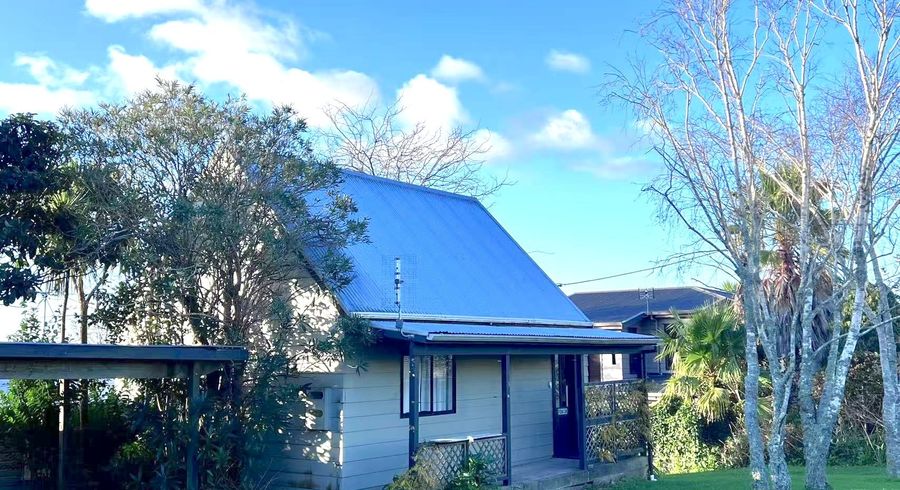  at 9 Wairere Road, Torbay, Auckland