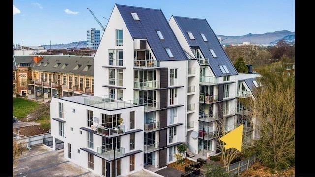 at 2/15 Peterborough Street, City Centre, Christchurch City, Canterbury