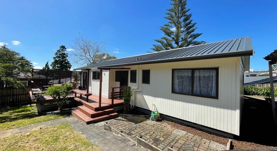  at 198C White Swan Road, Mount Roskill, Auckland City, Auckland