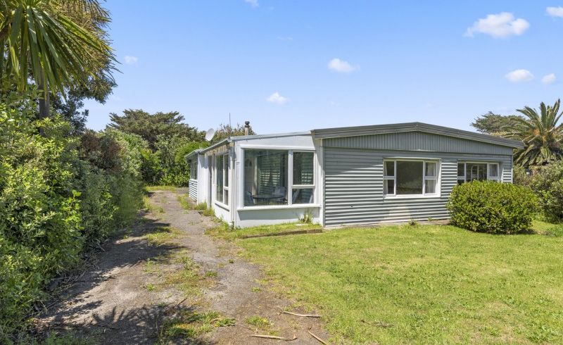  at 26 Kent Avenue, Waitarere Beach, Levin