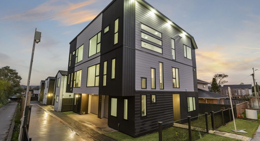  at 166A-166B Rathgar Road, Henderson, Waitakere City, Auckland