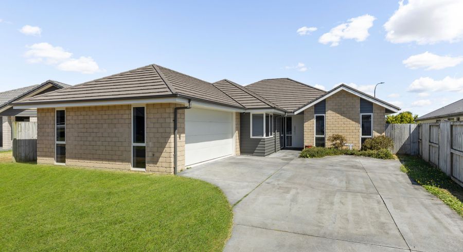  at 11 Buckley Way, Flagstaff, Hamilton