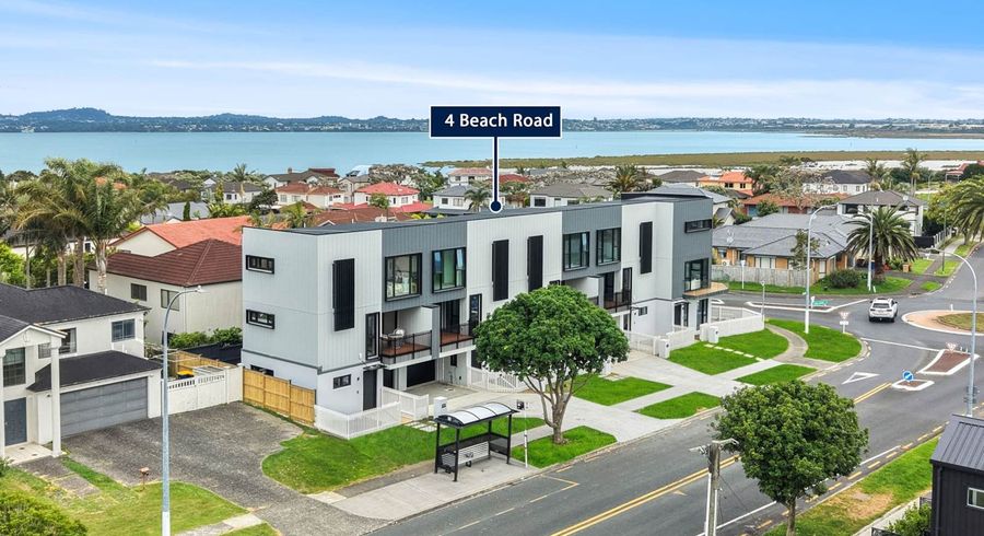  at 4 Beach Road, Te Atatu Peninsula, Waitakere City, Auckland