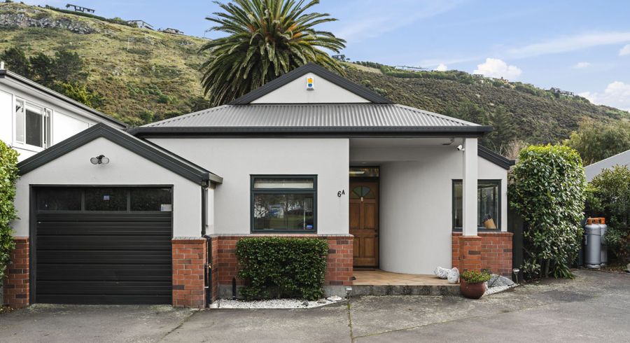  at 6a St Leonards Square, Sumner, Christchurch City, Canterbury