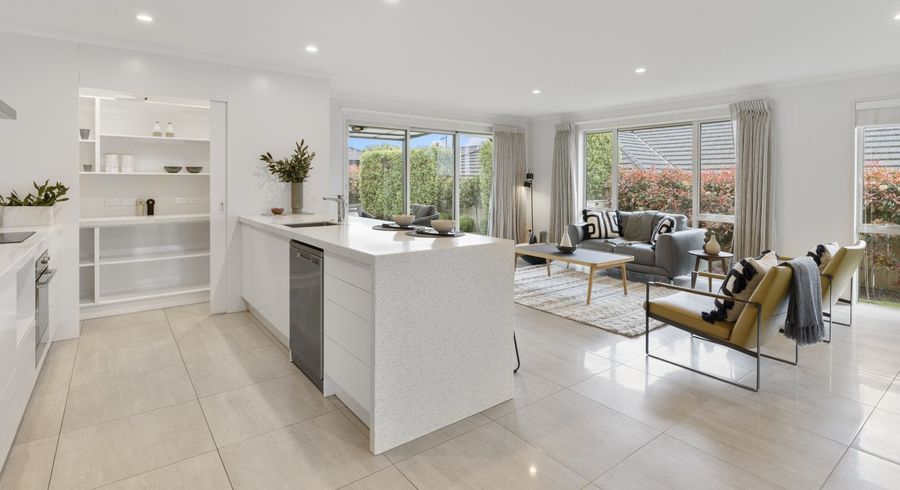  at 32 Hart Road, Richmond