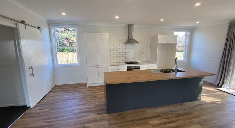  at 32 Taupaki Road, Henderson