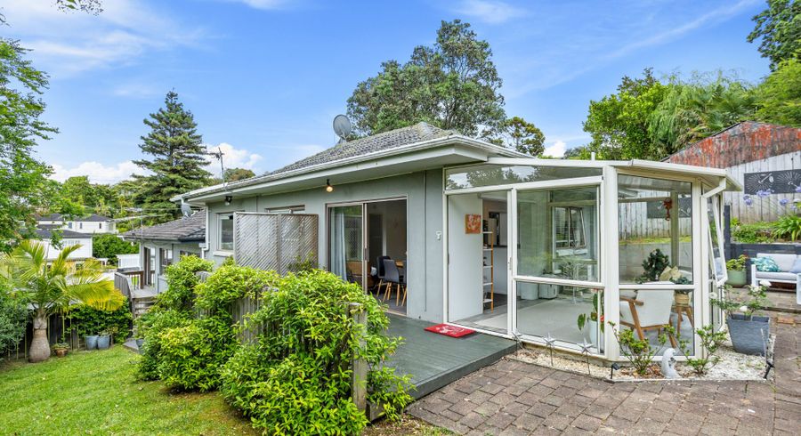  at 2/43 Seaton Road, Murrays Bay, North Shore City, Auckland
