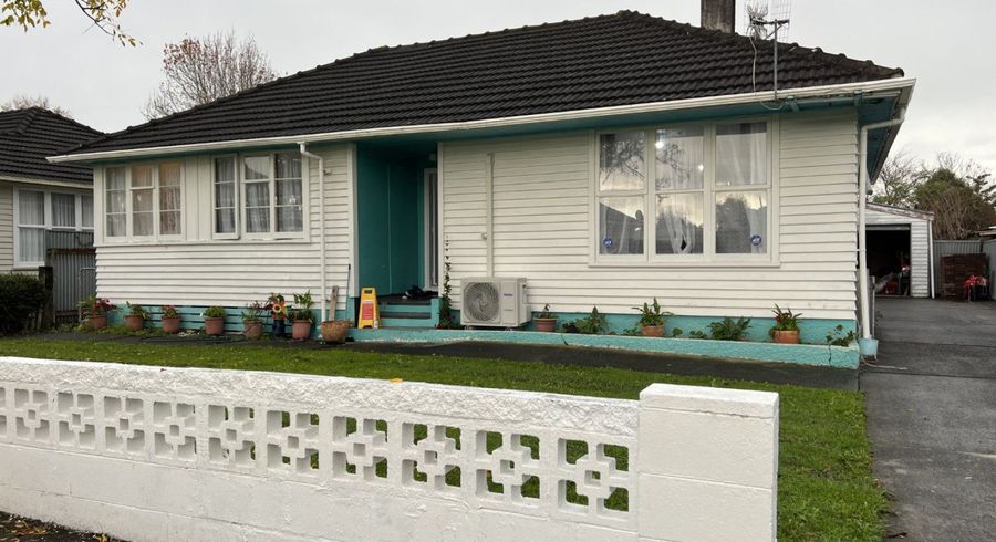  at 16 Cardiff Street, Awapuni, Palmerston North, Manawatu / Whanganui