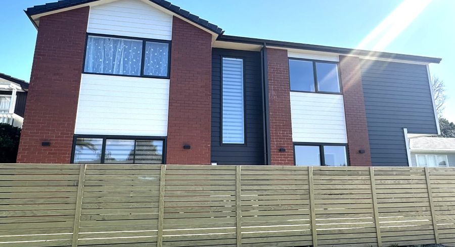 at 25 Borrowdace Avenue, Botany Downs, Auckland