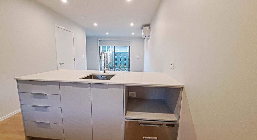  at 4/16 Sladden Street, Naenae, Lower Hutt, Wellington